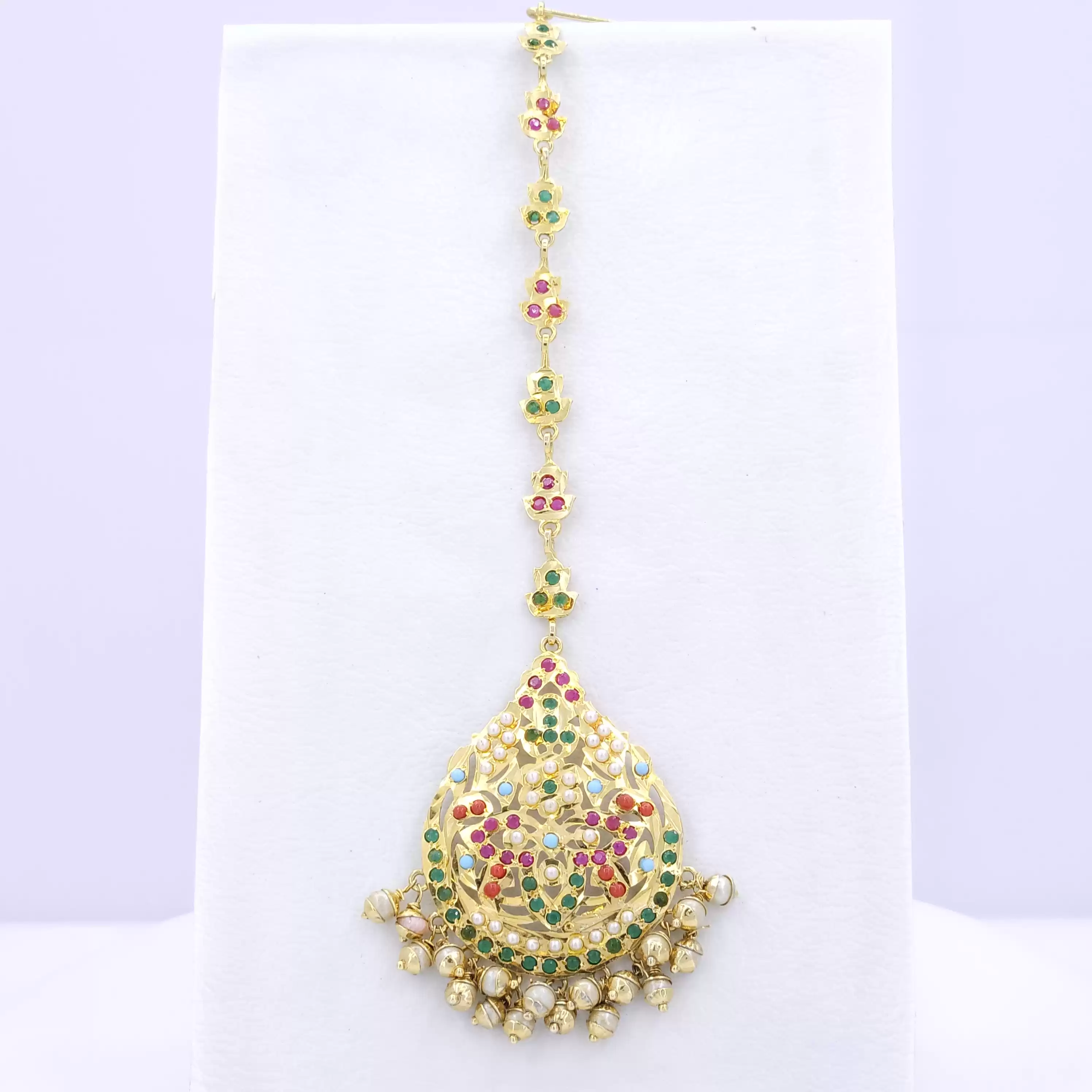 Raameen Goldfleur